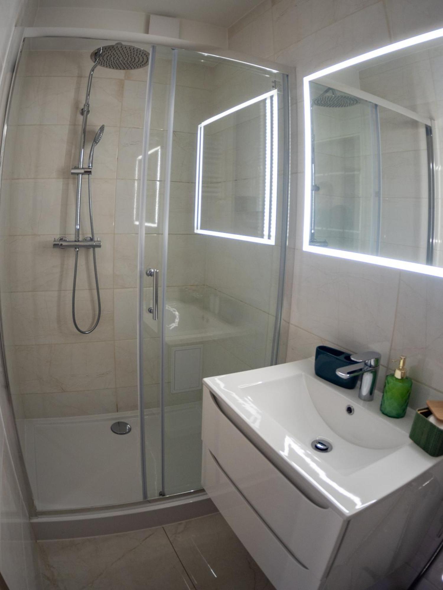 Apartament Classic Comfort Aleja Nmp 8 - Free Parking Ченстохова Экстерьер фото